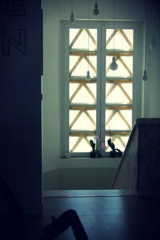 Nineteen Studios ペニシェ 部屋 写真